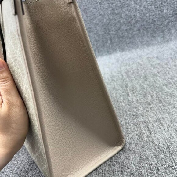 Gucci GG Leather Tote Bag 999-020825 - Picture 5 of 16